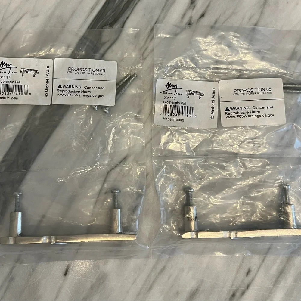 NWT Michael Aram Silver Clothespin pulls - Picture 2 of 5
